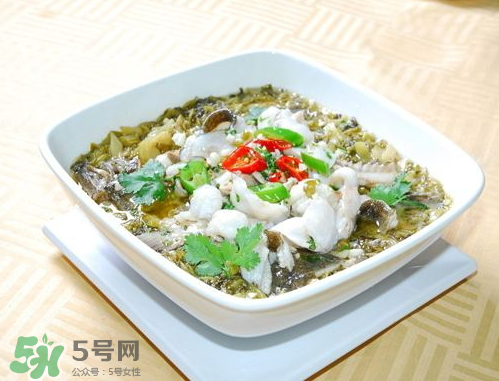 鲤鱼可以做酸菜鱼吗?,酸菜鱼的做法和步骤图 鲤鱼可以做酸菜鱼吗?,酸菜鱼的做法和步骤图