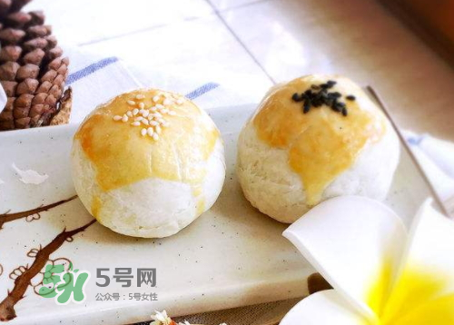 怎么制作蛋黄酥,蛋黄酥怎么保存好吃,一般可以放多久