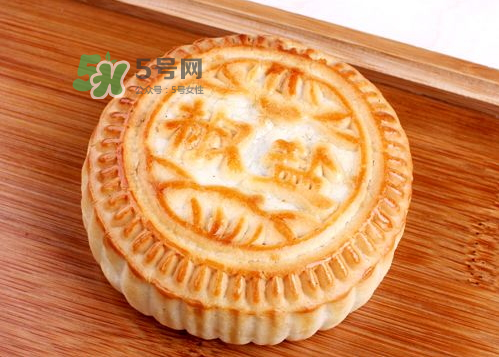 提浆月饼是什么意思?,提浆月饼和广式月饼的区别