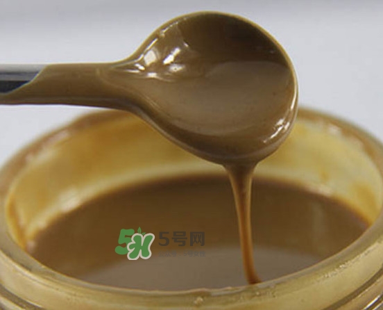 哺乳期能不能吃芝麻酱和花生酱,哺乳期能不能吃芝麻酱?