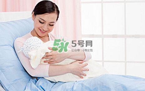 坐月子能吃西柚吗,坐月子能吃西柚吗孩子有黄疸