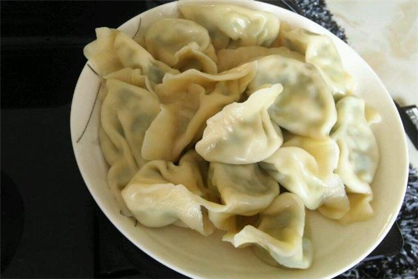 鲅鱼饺子馅的调制方法,鲅鱼馅饺子怎么调