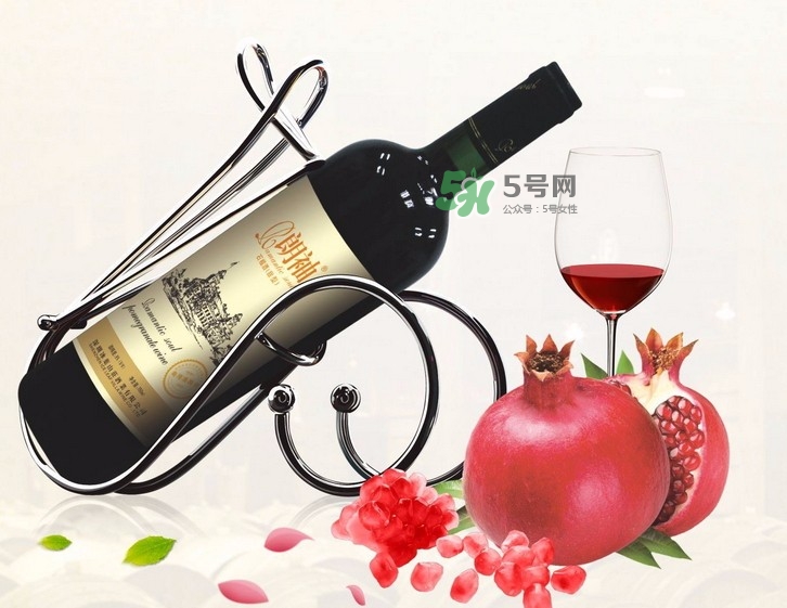 石榴酒的制作,石榴泡酒的功效和作用 石榴酒的制作,石榴泡酒的功效和作用