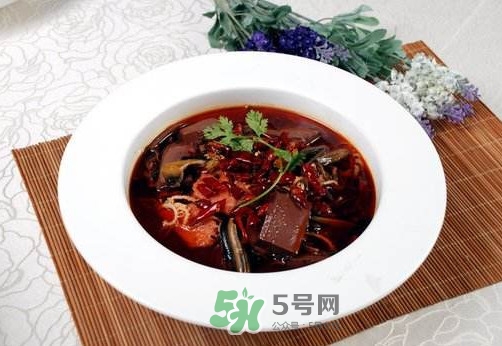 毛血旺是指哪种动物的血,毛血旺是什么动物身上的