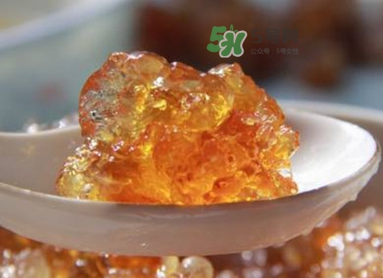 桃胶是怎么形成的有什么作用,桃胶是怎么形成的?