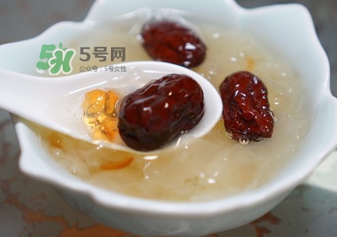 皂角米要煮多长时间可以吃,皂角米要煮多长时间才熟