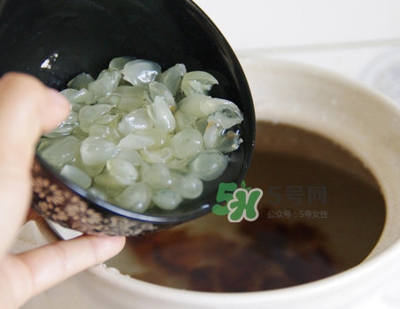 在哪里能买到正宗的皂角米,皂角米有假的吗怎么识别