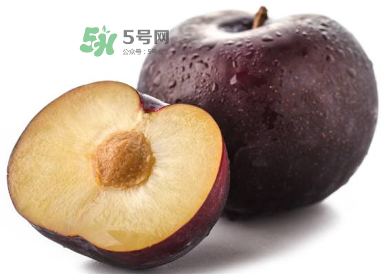 黑布林不能和什么一起吃,黑布林可以和牛奶一起吃吗