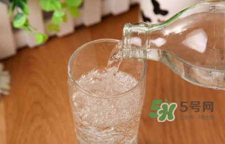 什么牌子苏打水最好,什么牌子的苏打水质量好 什么牌子苏打水最好,什么牌子的苏打水质量好