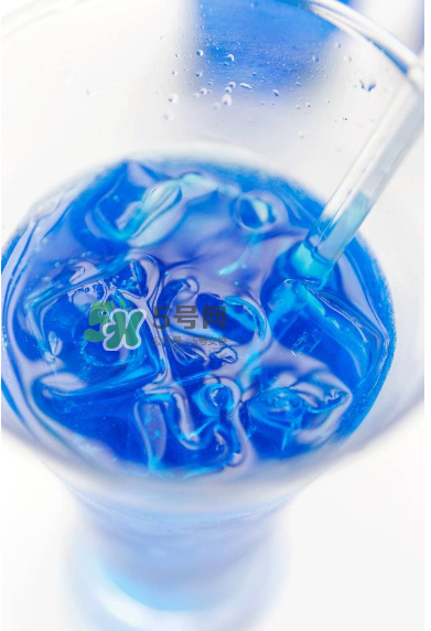 蓝色可乐做的可乐鸡翅,可乐鸡翅蓝色乐鸡翅能吃吗