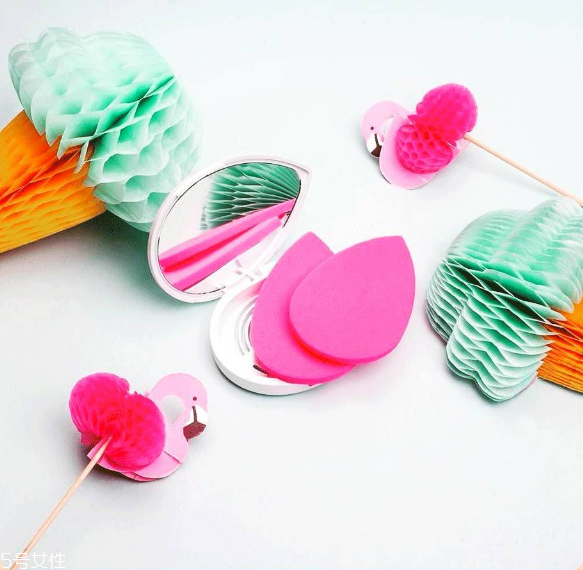 睫毛怎么夹才会翘(睫毛怎么才能翘起来)