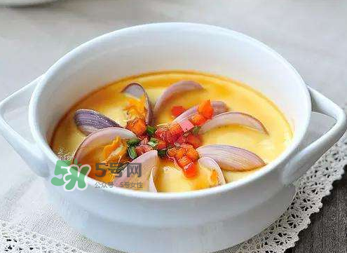 花蛤能和鸡蛋一起吃吗,蛤蜊和鸡蛋可以一起吃吗 花蛤能和鸡蛋一起吃吗,蛤蜊和鸡蛋可以一起吃吗