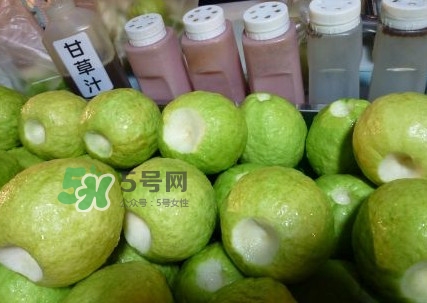 芭乐籽吃了会便秘吗,芭乐果吃了会便秘吗