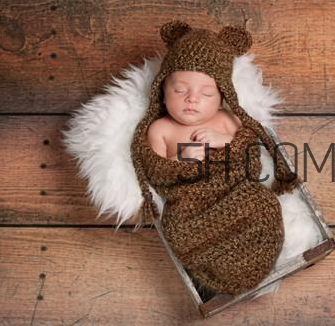 婴儿不哭不闹正常吗(五个月婴儿不哭不闹正常吗)