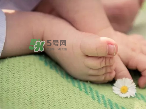 冬天可以睡凉席吗,凉席两面都可以睡吗