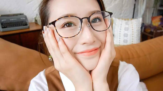 眼镜有鼻托好还是没有鼻托好(眼镜有鼻托好还是没有鼻托好) 眼镜有鼻托好还是没有鼻托好(眼镜有鼻托好还是没有鼻托好)