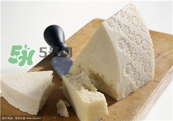 羊奶的功效和作用,喝羊奶的好处是什么? 羊奶的功效和作用,喝羊奶的好处是什么?