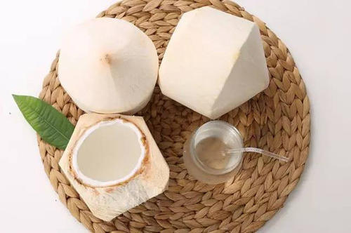 椰青的三个洞在哪里,椰青的三个洞在哪里 视频