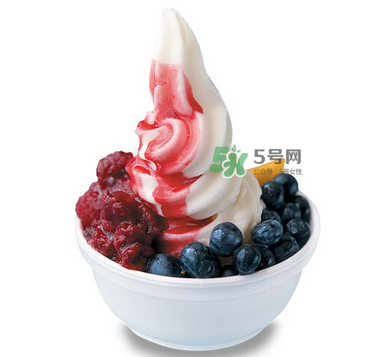 一个冰淇淋的热量是多少大卡,一个冰淇淋的热量是多少卡