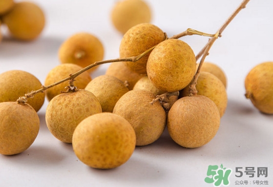 龙眼上火吗?,龙眼上火吗 龙眼吃多了会怎么样