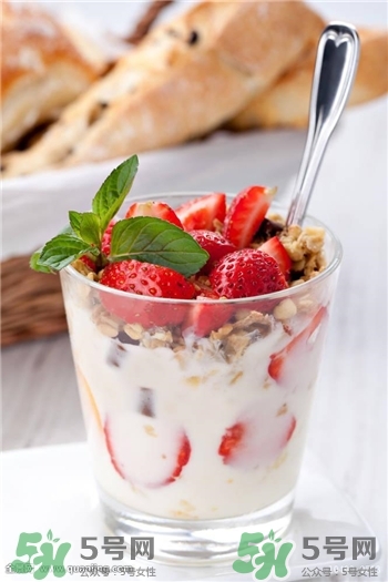 什么酸奶减肥效果好,适合减肥喝的酸奶有哪些品牌