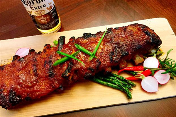 烧烤猪排的做法,啤酒烤猪排任务怎么做