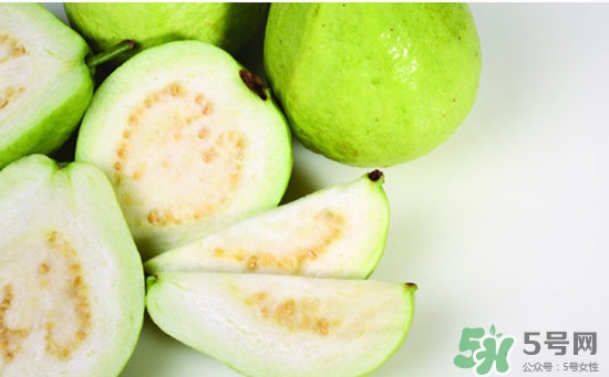 番石榴皮的功效和作用及食用方法,番石榴的皮能吃吗? 番石榴皮的功效和作用及食用方法,番石榴的皮能吃吗?