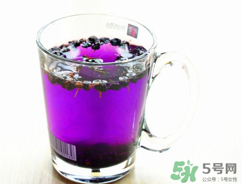 女人喝黑枸杞有什么作用和功效,女人喝黑枸杞有什么用会胖吗