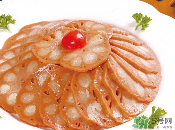 七孔藕和九孔藕的区别,九孔莲藕和七孔莲藕有什么区别 七孔藕和九孔藕的区别,九孔莲藕和七孔莲藕有什么区别