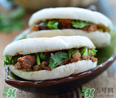 肉夹馍里有什么,什么叫肉夹馍