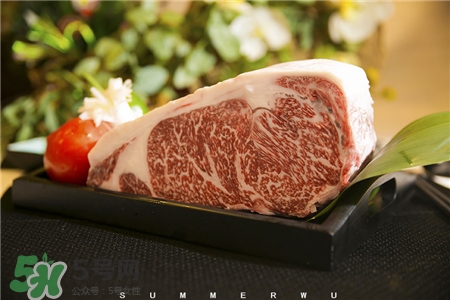 日本神户牛肉为什么贵,比神户牛肉还贵的牛肉