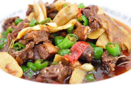 鸭肉有啥营养,鸭肉含有什么营养成分