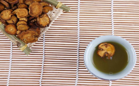 黄芪怎样泡水喝,平时用黄芪泡水喝有哪些作用? 黄芪怎样泡水喝,平时用黄芪泡水喝有哪些作用?