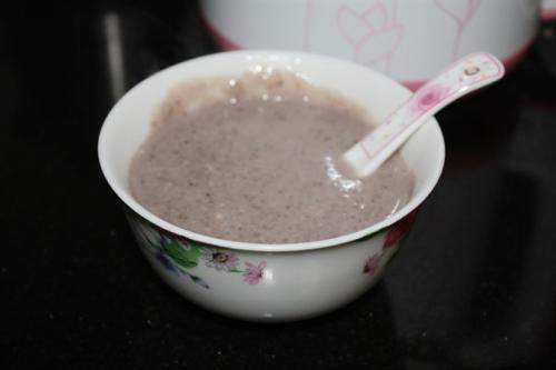 泡米糊是先放水还是先放米糊,米糊先放水还是放米糊