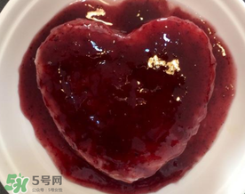 蓝莓和虾能一起吃吗,蓝莓和虾仁可以一起吃吗