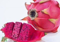 红心火龙果是染色的吗?为什么是红色的?,红心火龙果是染色的吗吃完大便是发红