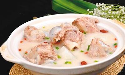 医用外科口罩和普通口罩有什么区别(医用外科口罩和普通口罩有什么区别)