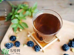 酸梅汤不能和什么一起吃?,酸梅汤不能和什么东西一起吃 酸梅汤不能和什么一起吃?,酸梅汤不能和什么东西一起吃