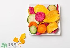 胡萝卜能和红薯在一起吃吗,胡萝卜和红薯能放一起吗 胡萝卜能和红薯在一起吃吗,胡萝卜和红薯能放一起吗