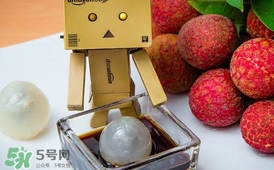 荔枝蘸酱油好吃吗,荔枝蘸酱油哪里的吃法