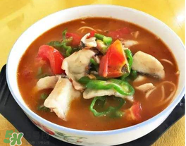 黄鳝和西红柿可以一起吃吗?,黄鳝可以和西红柿一起炖着吃吗