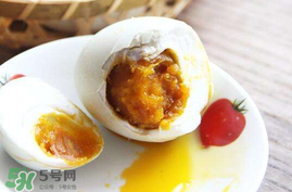 松花蛋和咸鸭蛋能带上飞机吗,咸鸭蛋能带上飞机吗