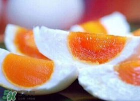 一个咸鸭蛋的热量高吗?,咸鸭蛋热量高么