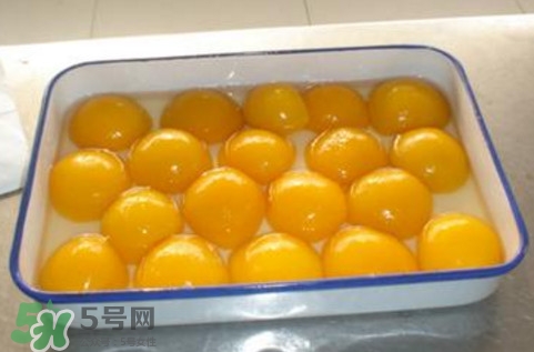 黄桃罐头可以做什么吃的,黄桃罐头可以做什么美食