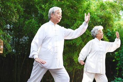 晨练后多久吃早餐(晨练后多久吃早餐) 晨练后多久吃早餐(晨练后多久吃早餐)