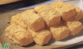 打糕和驴打滚一样么,驴打滚和年糕的区别 打糕和驴打滚一样么,驴打滚和年糕的区别