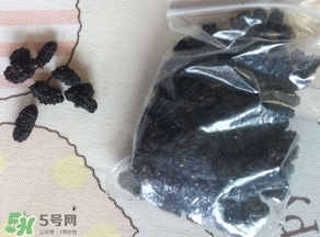 桑葚干怎么吃比较好,桑葚干如何吃法对身体更好