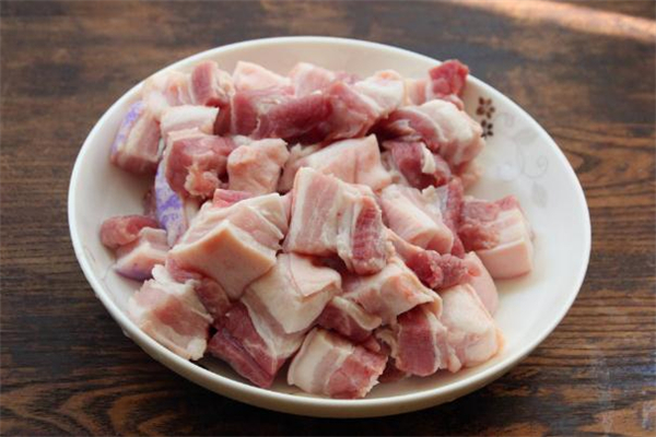 如何制作脆皮五花肉,脆皮五花肉怎么样 如何制作脆皮五花肉,脆皮五花肉怎么样