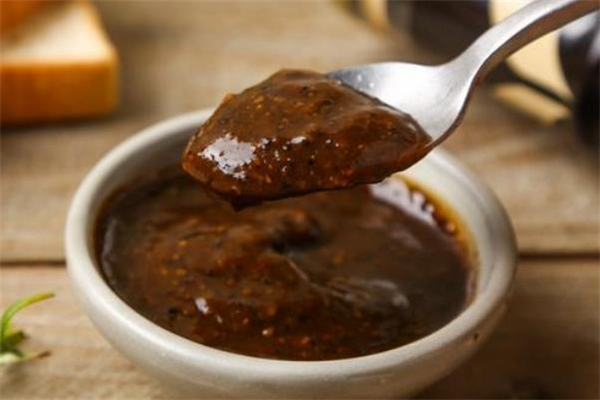 过期的医用酒精为什么不能涂伤口了(医用酒精可以涂伤口吗)