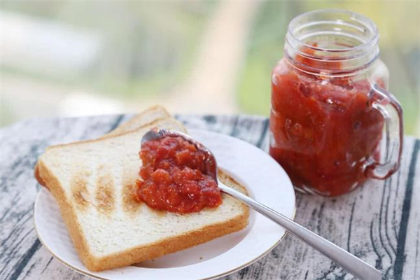 山楂和虾酱能一起吃吗,山楂酱不能和什么一起吃